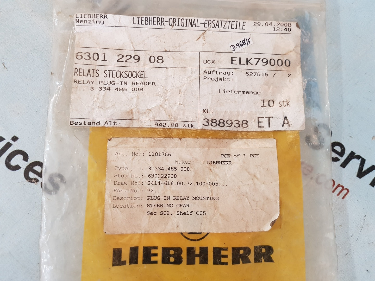 LIEBHERR 3334485008 RELAY SOCKET