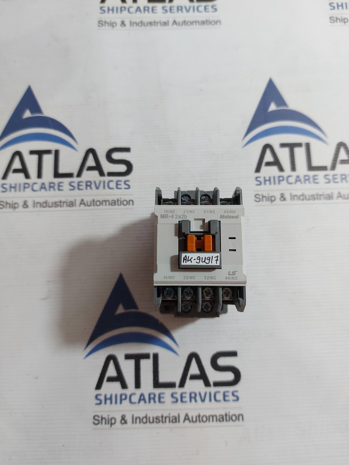 LS ELECTRIC MR-4 2a2b CONTROL RELAY 4 POLE 220V