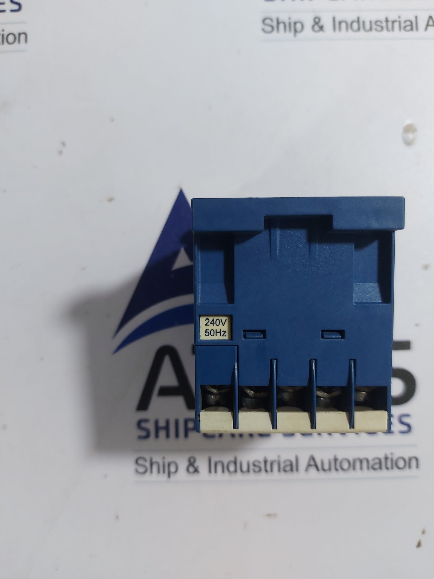 L & T 22E MX 0 AUXILIARY CONTROL RELAY