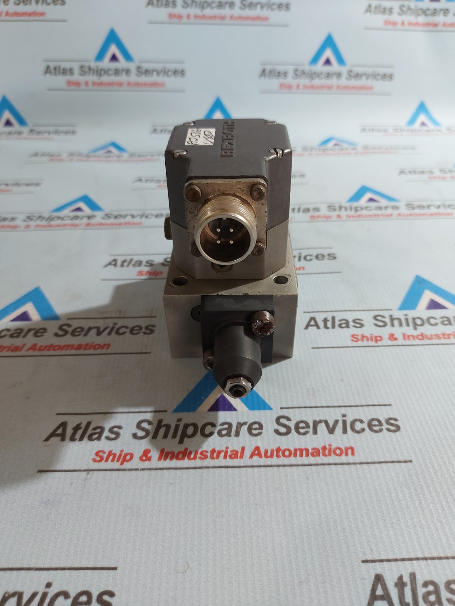 MANNESMANN REXROTH 4SW2EB10-45/20B2ET40Z8AM SERVO DIRECTIONAL VALVE