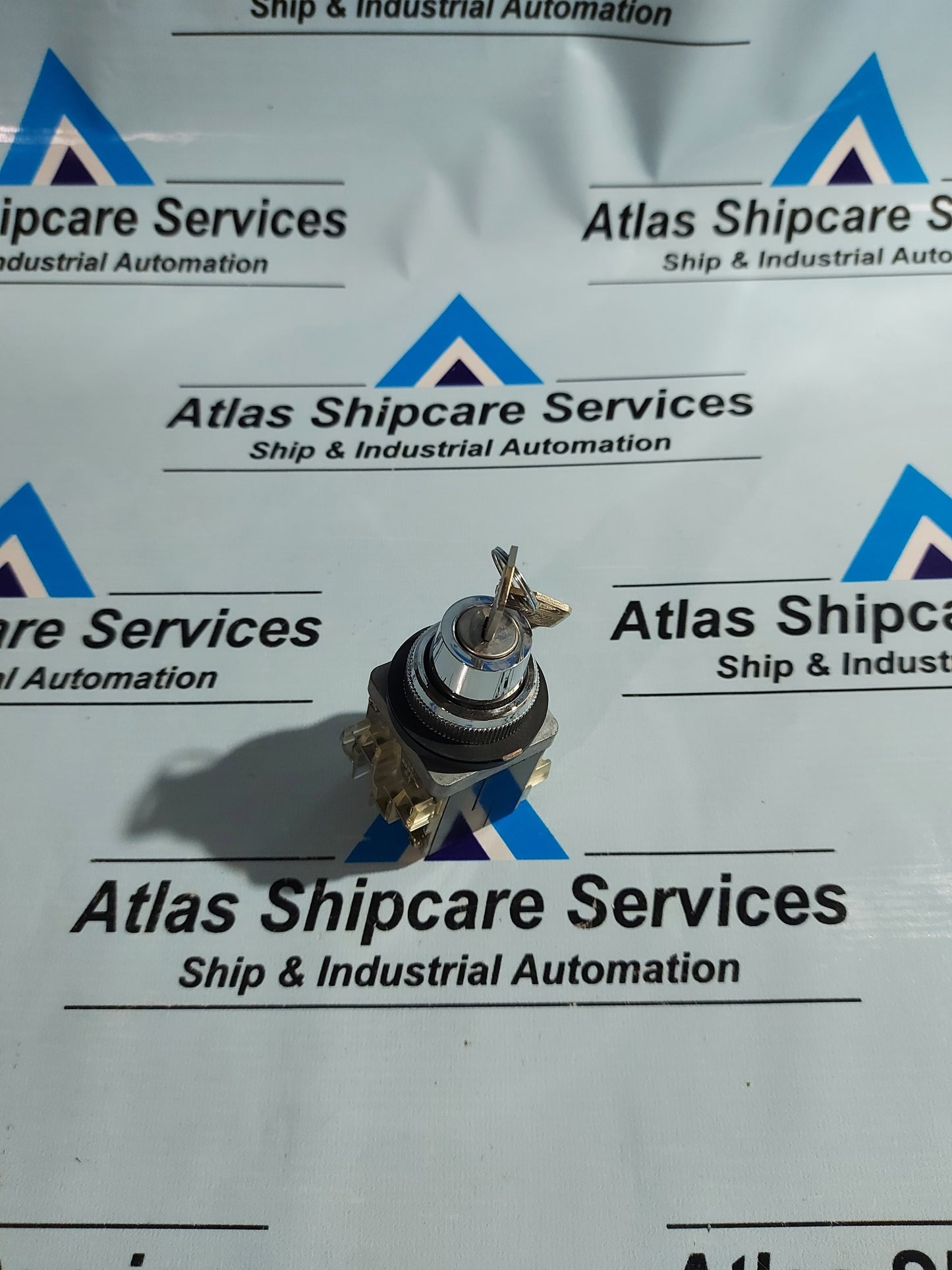 MITSUBISHI 0A 220V~5A