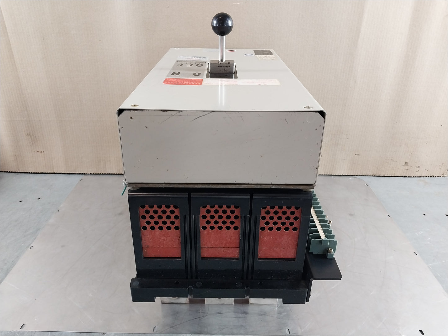 MITSUBISHI ABE 803-S AIR CIRCUIT BREAKER