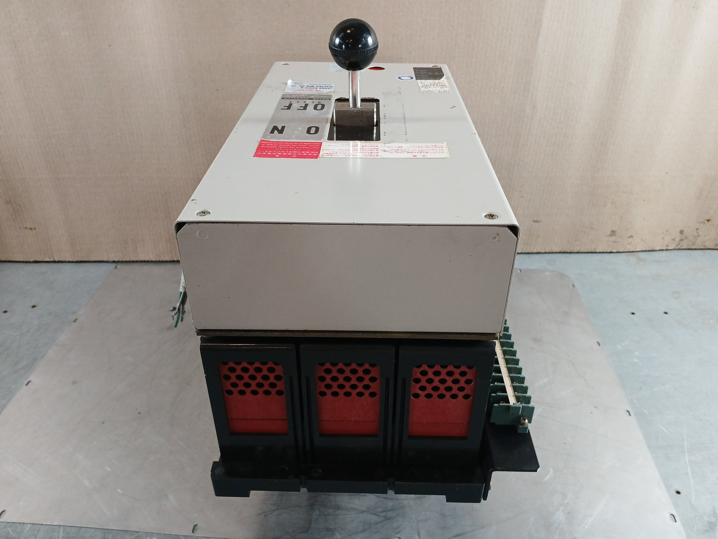 MITSUBISHI ABE 803-S AIR CIRCUIT BREAKER
