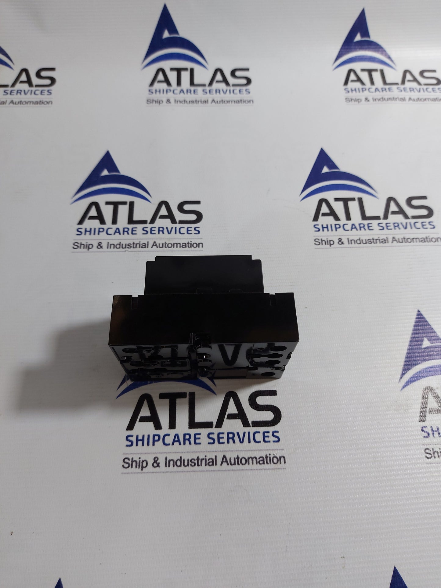 MITSUBISHI NF30-CS 30A 3 POLE NO-FUSE CIRCUIT BREAKER