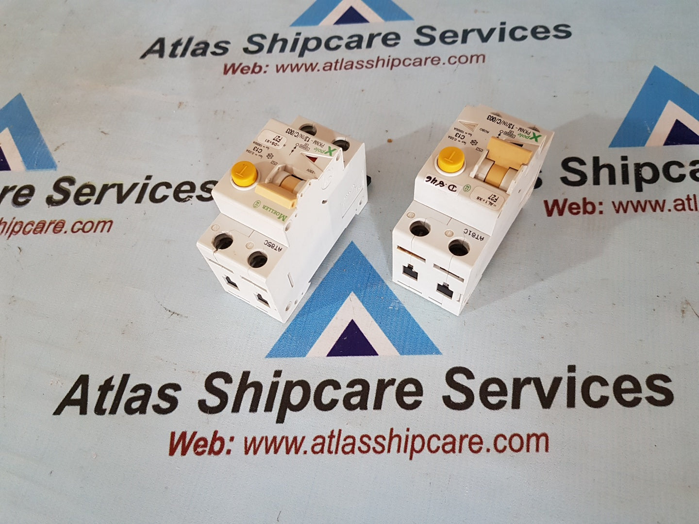 MOELLER PKNM-13/1N/C/003-DW MOLDED CASE CIRCUIT BREAKER