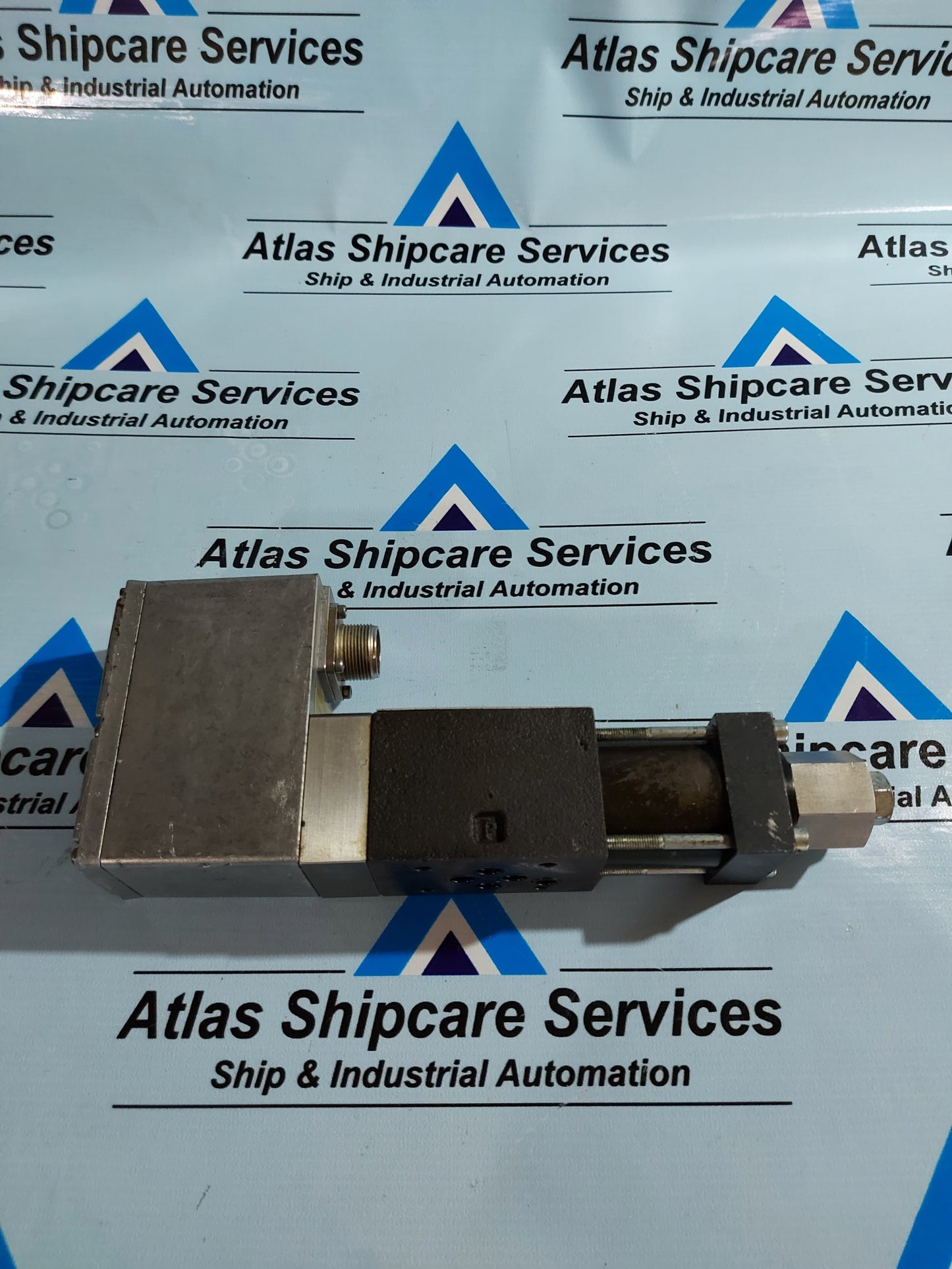 MOOG D635-606C HYDRAULIC SERVO VALVE H651