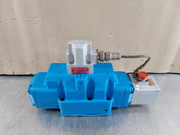 MOOG D061-8311 SERVO VALVE