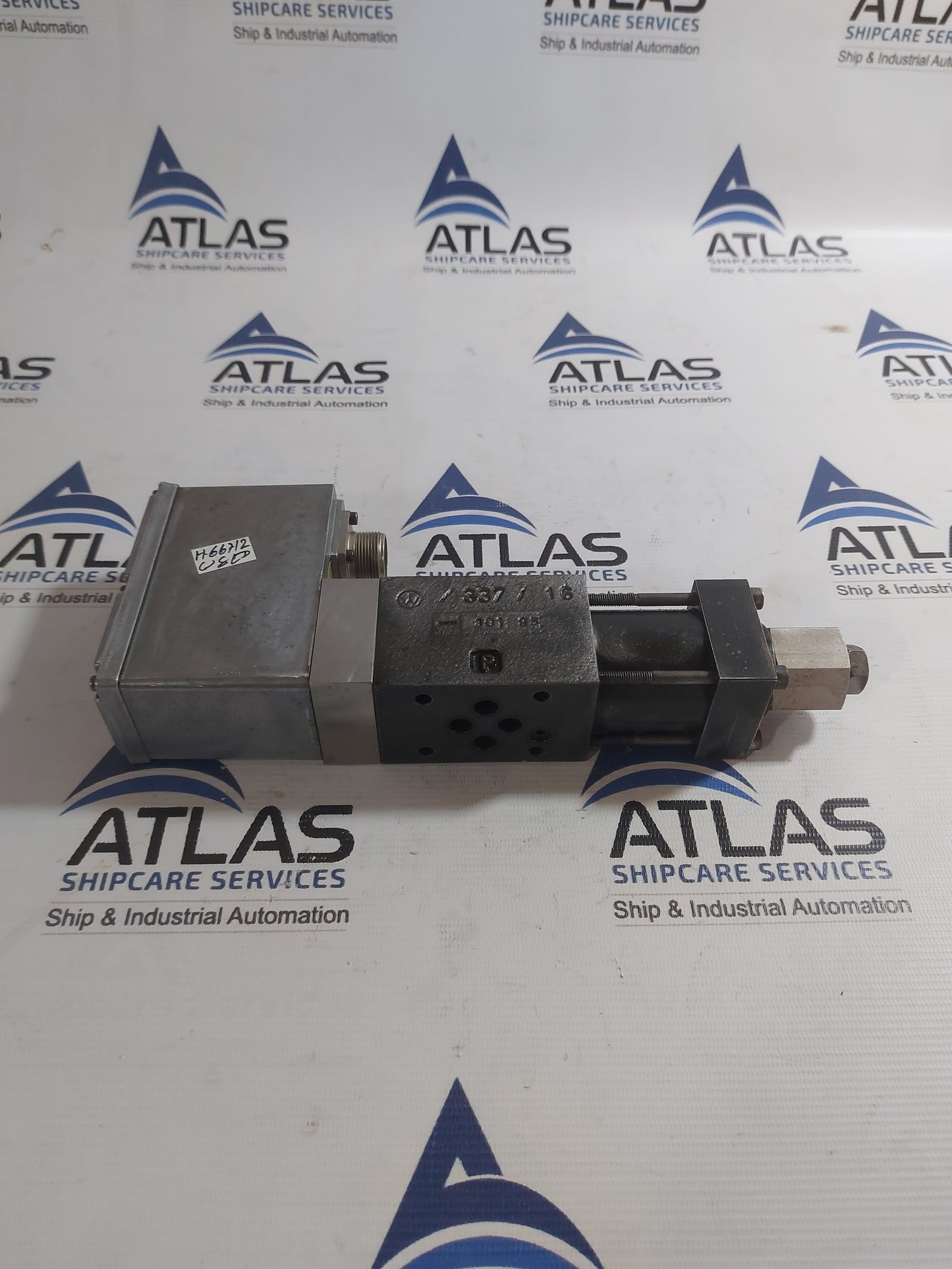 MOOG D635-606A SERVO PRESSURE CONTROL VALVE 350 BAR