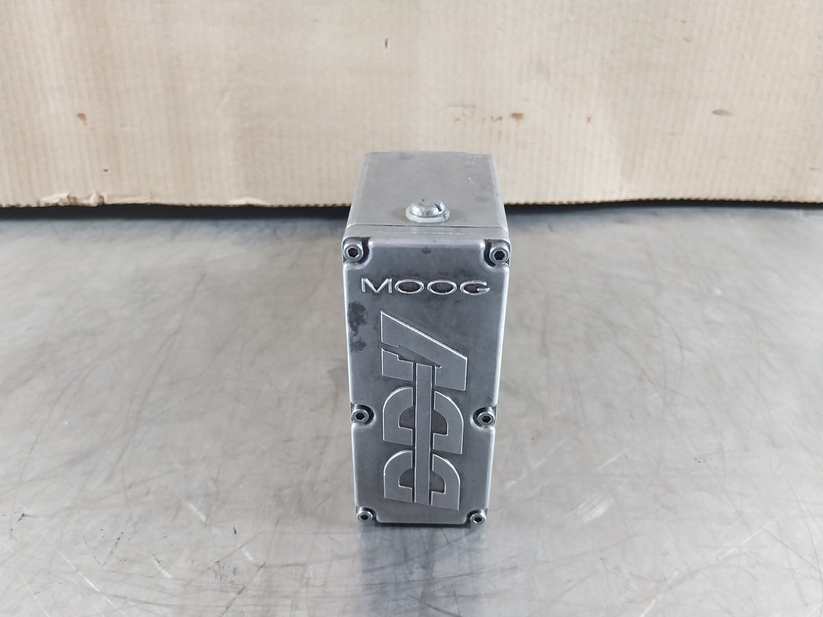 MOOG D635-606B HYDRAULIC SERVO VALVE A11592 300 BAR