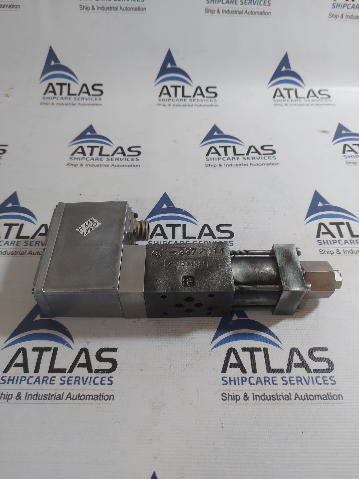 MOOG D635-606BT SERVO PRESSURE CONTROL VALVE 350 BAR