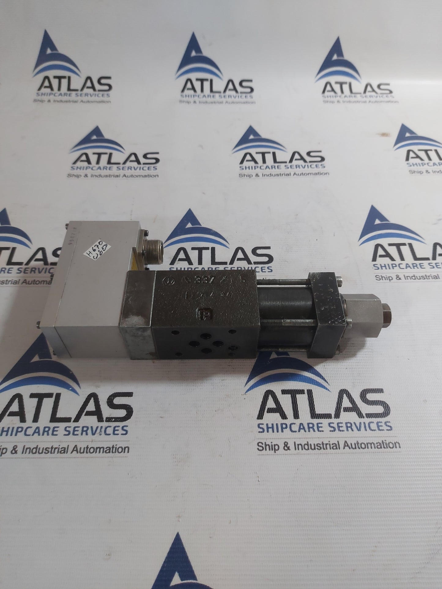 MOOG D635-606 SERVO PRESSURE CONTROL VALVE 350 BAR