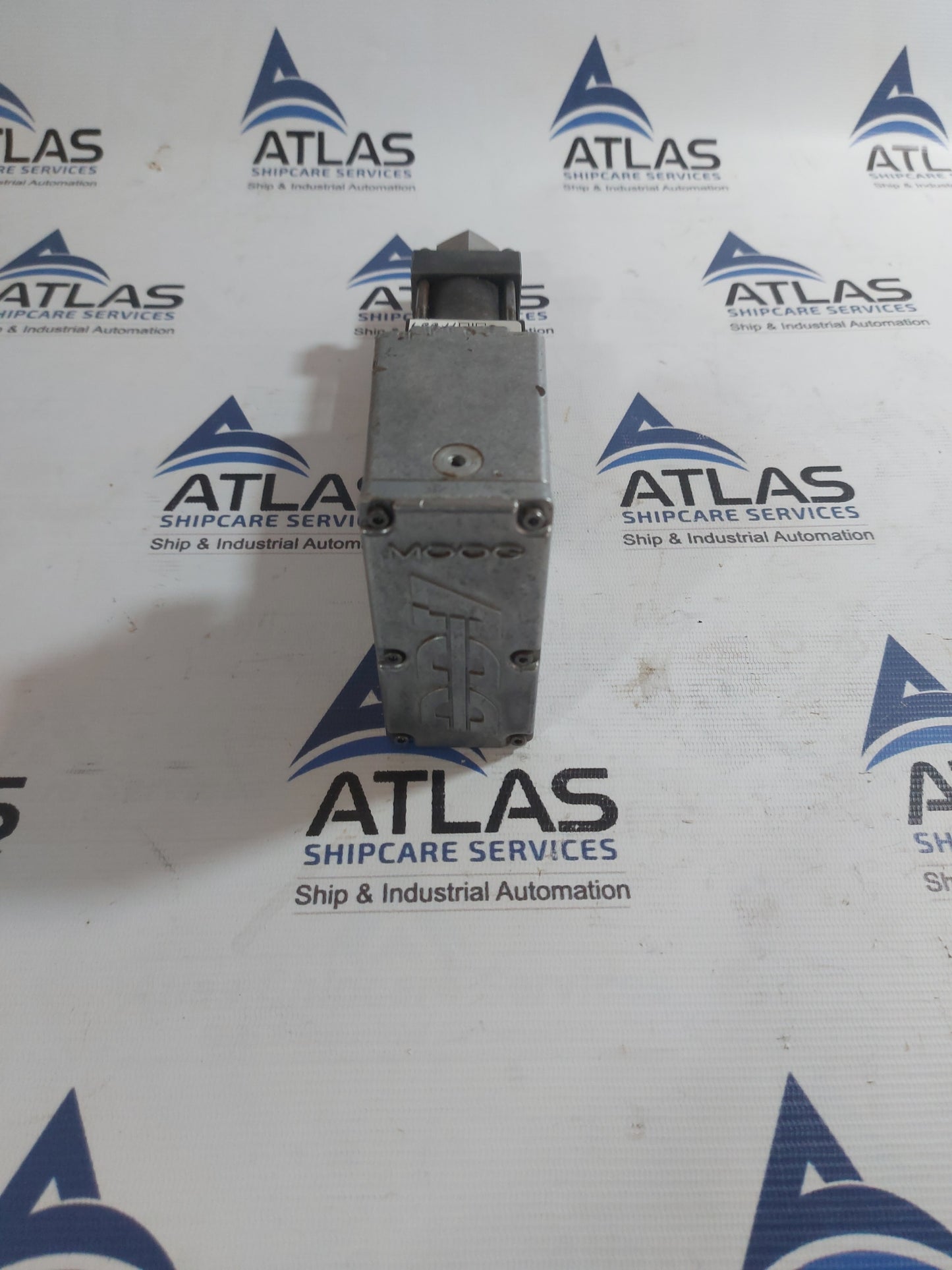 MOOG D635-606 SERVO PRESSURE CONTROL VALVE 350 BAR
