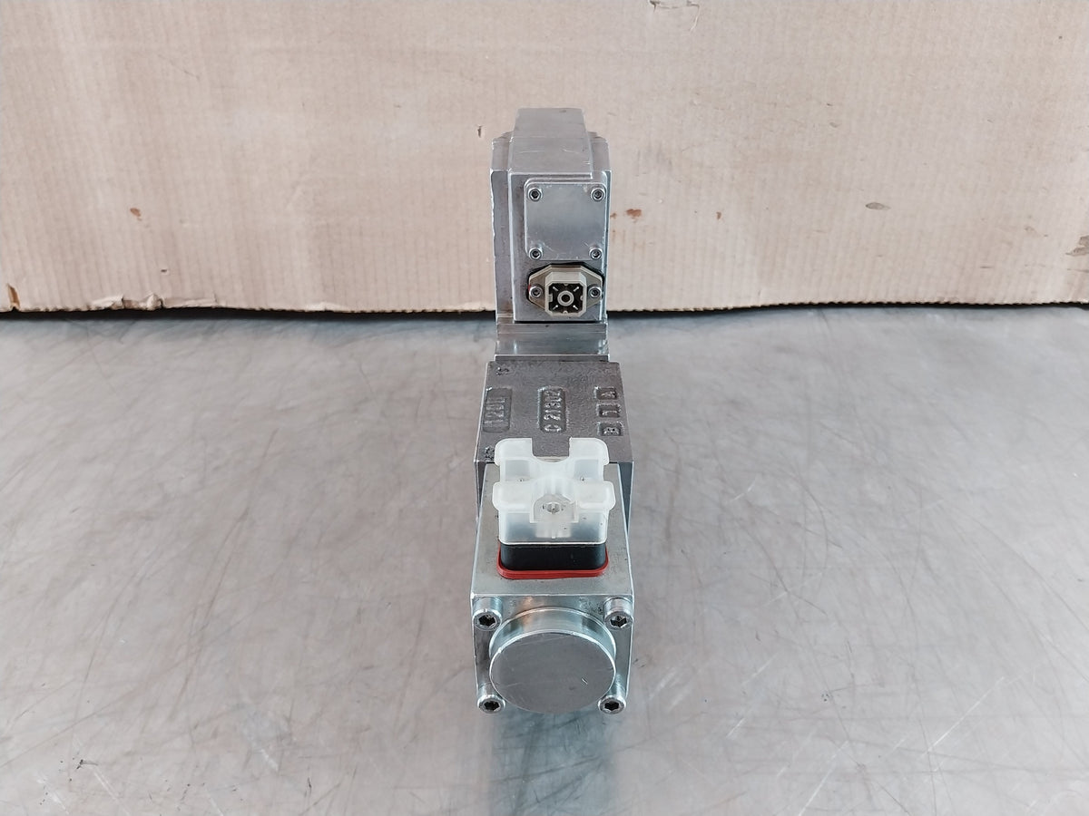 MOOG D920-132 SERVO PROPORTIONAL VALVE R08KB930HXYX REV.C
