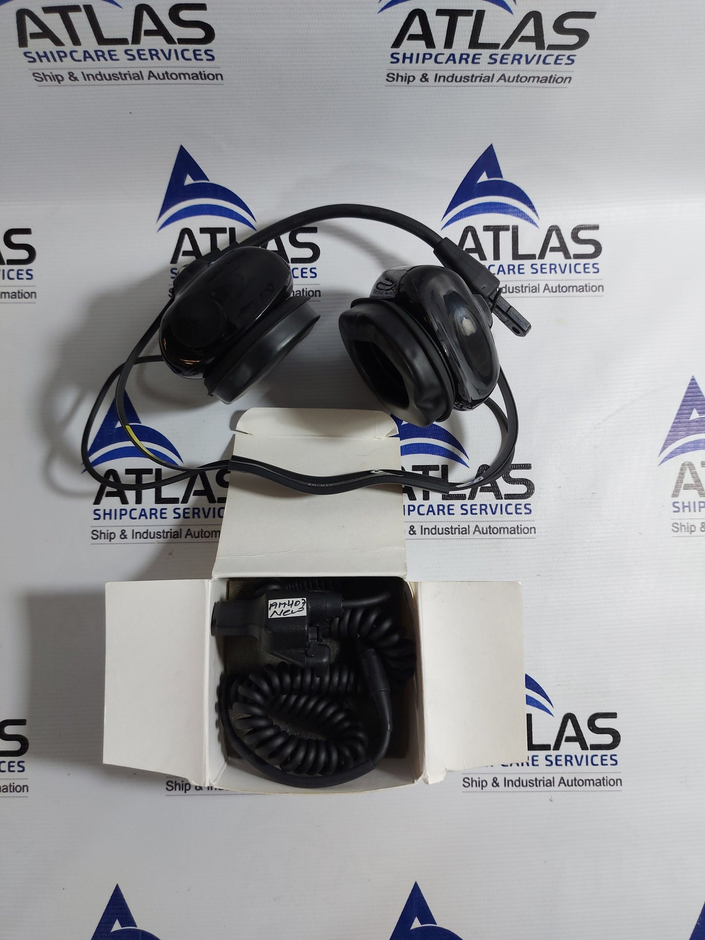 MOTOROLA BDN6645A HELICOPTER OPERATION HEADSETS WITH ADAPTER CORD