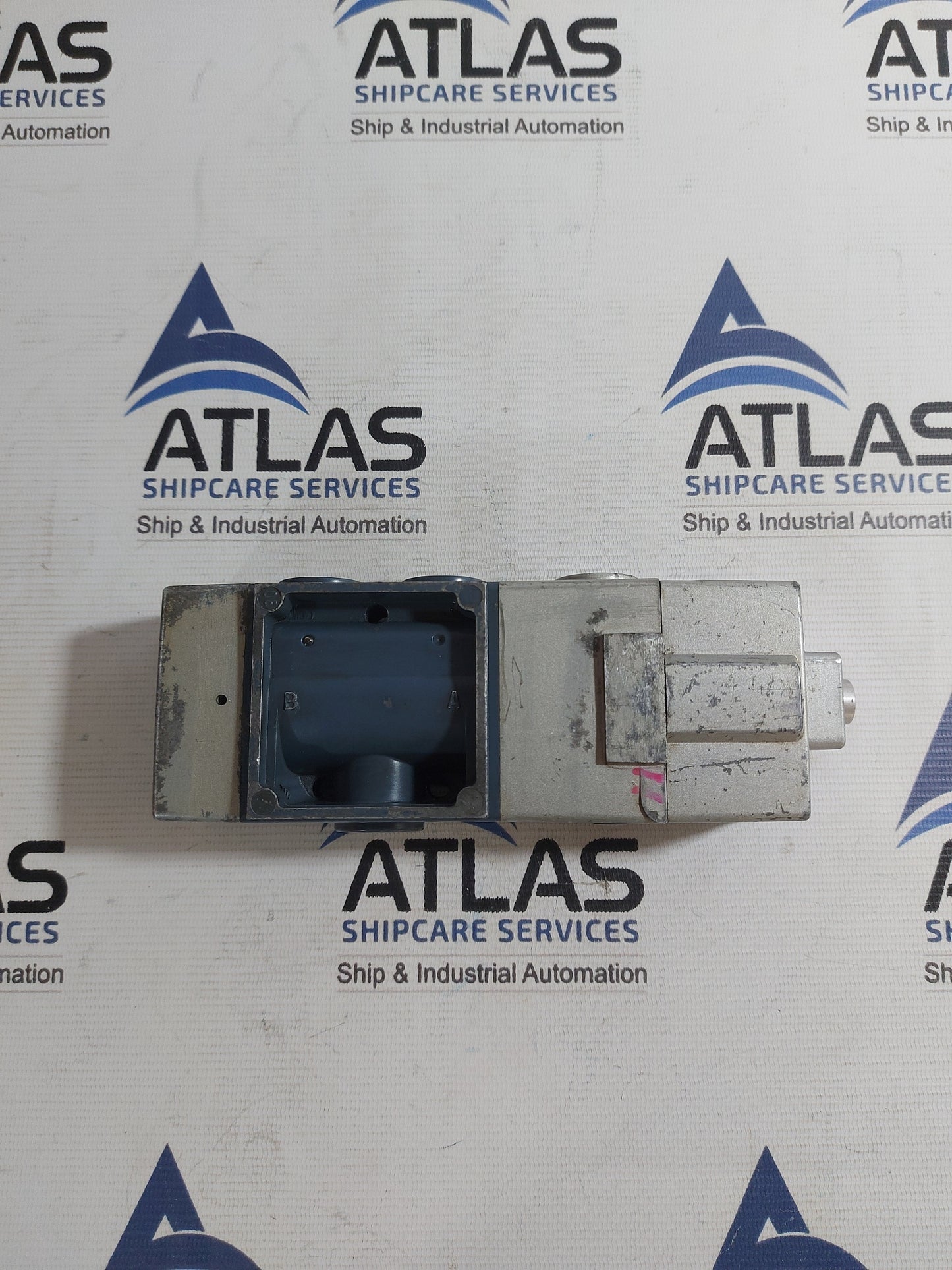 NABCO PSMT-33 PNEUMATIC DIRECTIONAL VALVE 100/110VAC