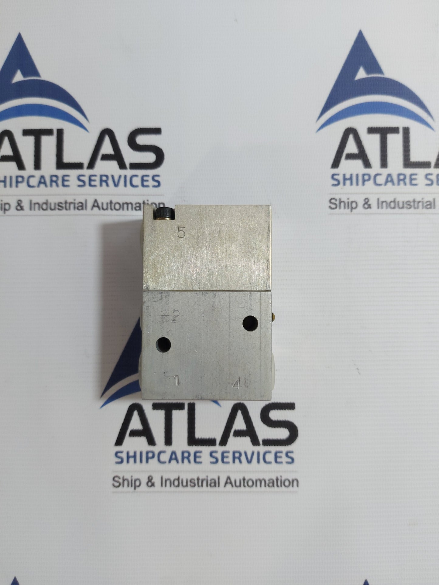 NABTESCO GC-314M 4XB PNEUMATIC DIRECTIONAL CONTROL VALVE 73589775-01