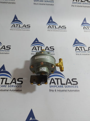 NAKAKITA SEISAKUSHO 0.955 PRESSURE TYPE LEVEL SWITCH Z-15HQ-B