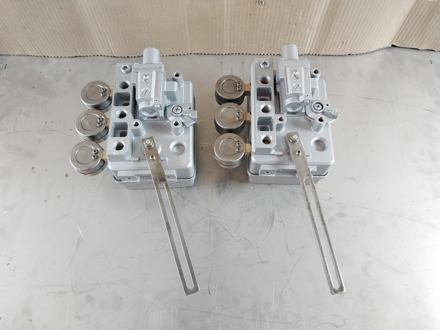 NAKAKITA SEISAKUSHO NS737S-D PNEUMATIC POSITIONER 140 kPa