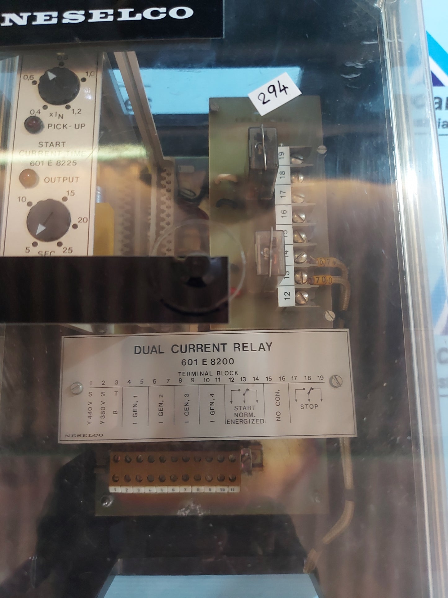 NESELCO DUAL CURRENT GENERAL PURPOSE RELAY