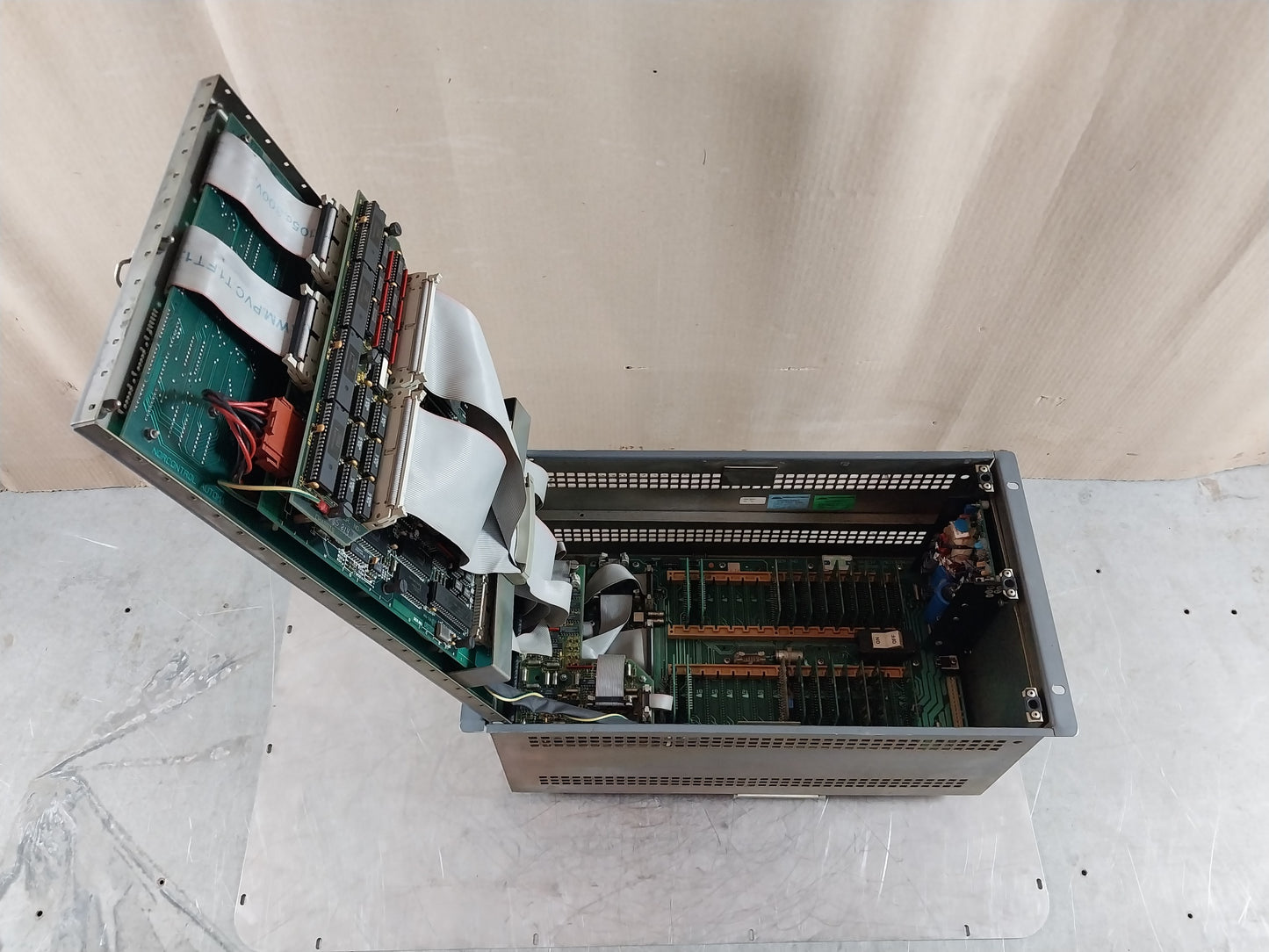 NORCONTROL AUTOMATION SSU 8810 SAFETY SYSTEM UNIT HA222179B INPUT-110/220VAC