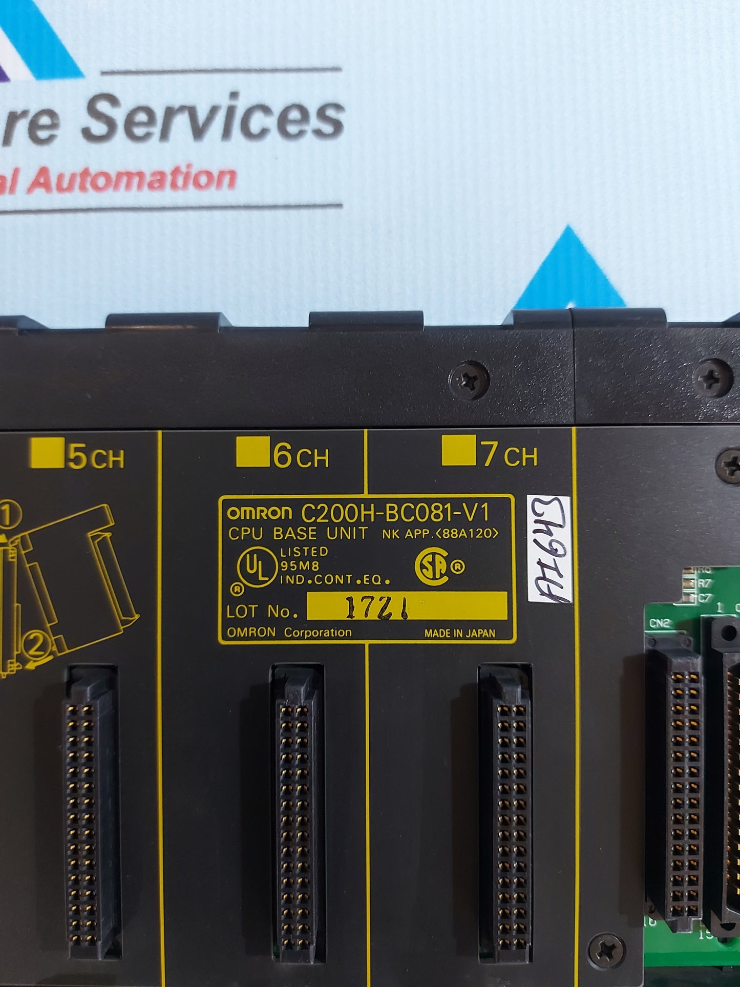 OMRON C200H-BC081-V1 CPU BASE UNIT