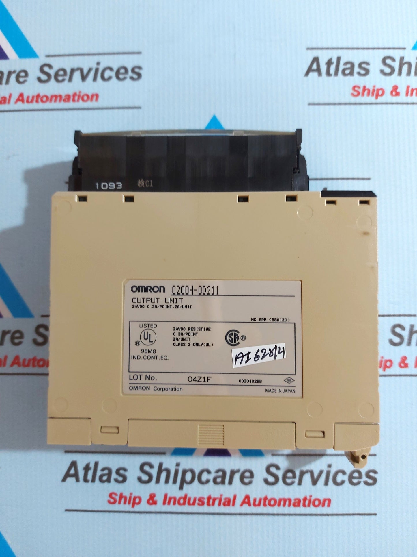 OMRON C200H-OD211 OUTPUT UNIT 24VDC 0.3A