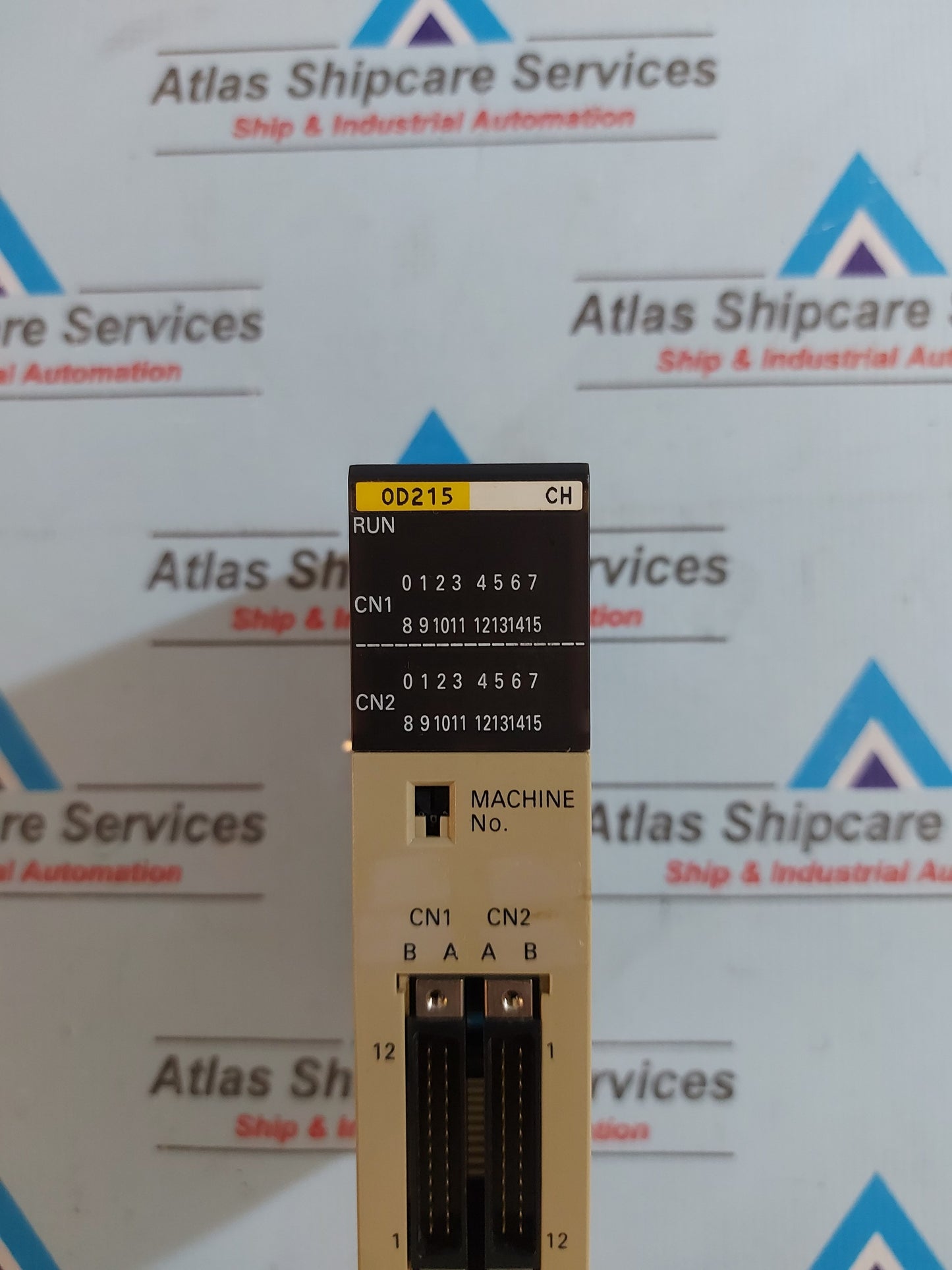 OMRON C200H-OD215 OUTPUT UNIT