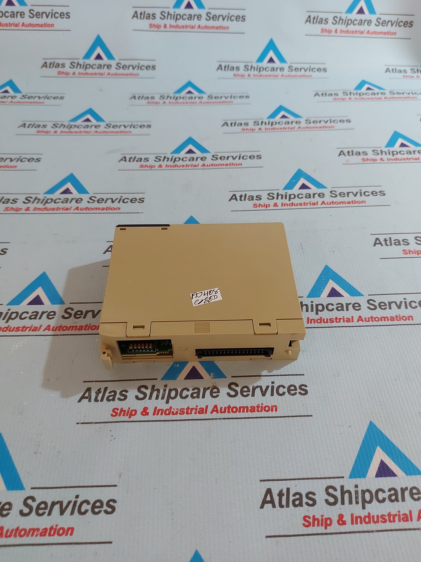 OMRON C200H-OD215 OUTPUT UNIT