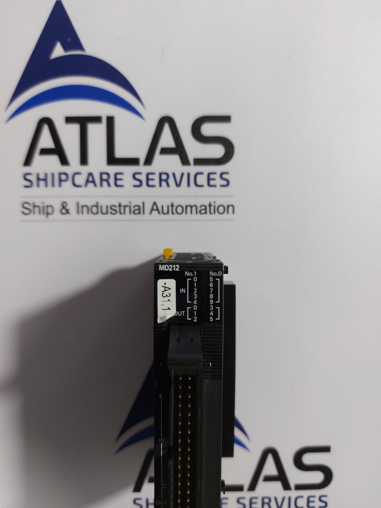 OMRON CJ2M-MD212 INPUT OUTPUT UNIT