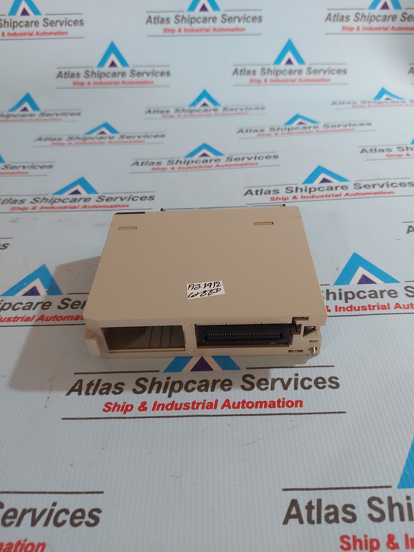OMRON CS1W-OD211 OUTPUT UNIT