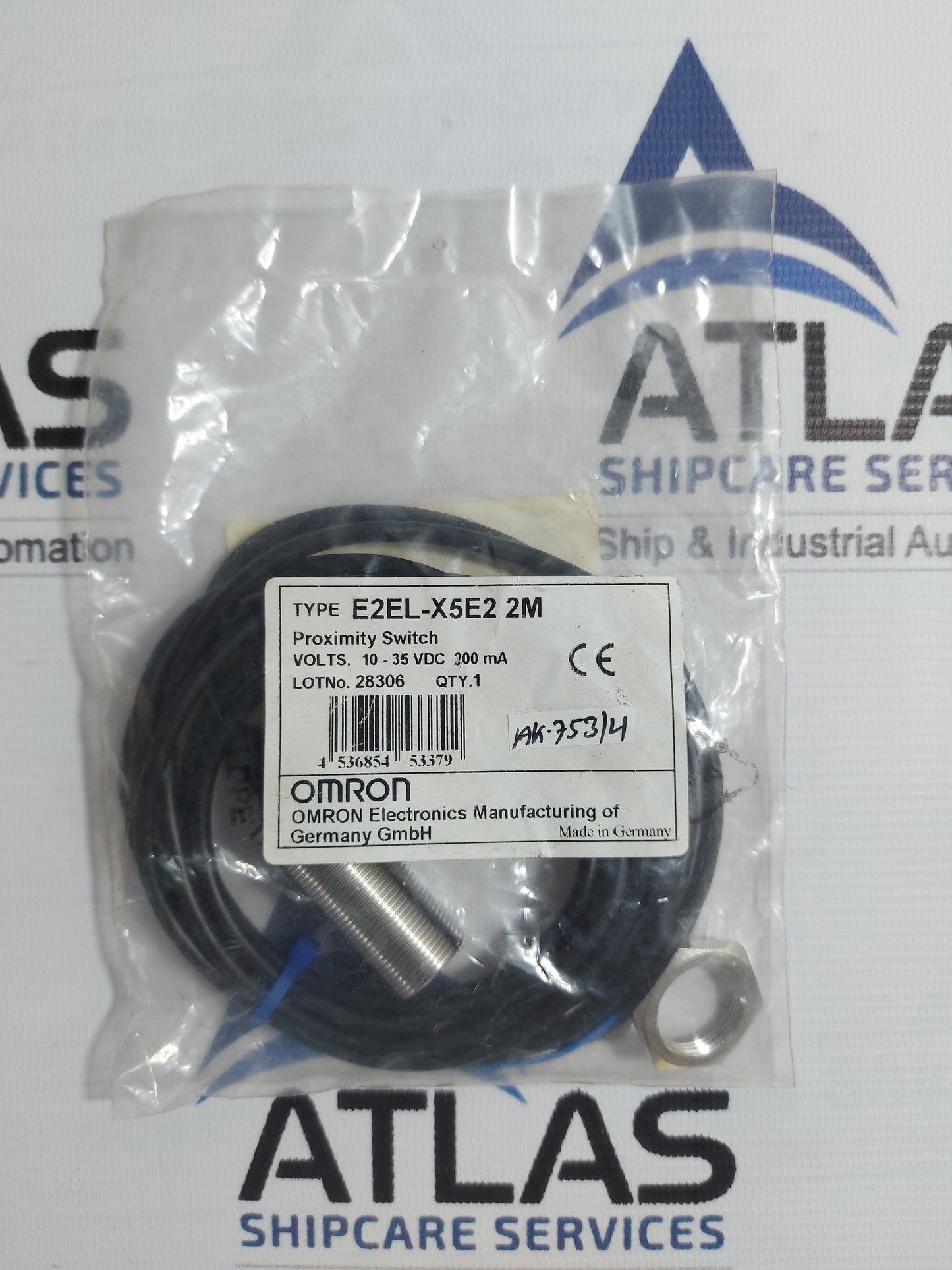OMRON E2EL-X5E2 2M PROXIMITY SWITCH