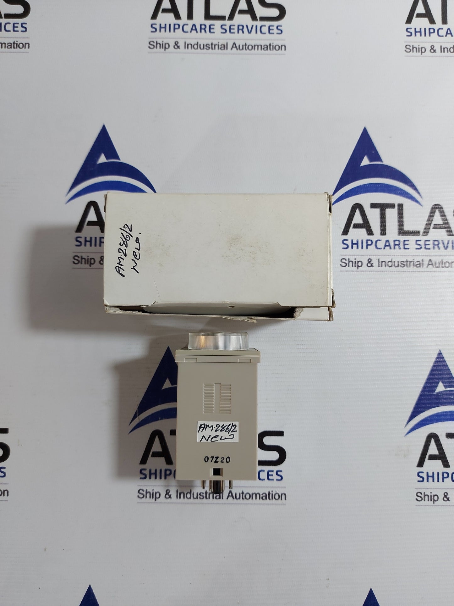 OMRON H3BA-8H TIMER RELAY MODULE RANGE 0-10 MIN