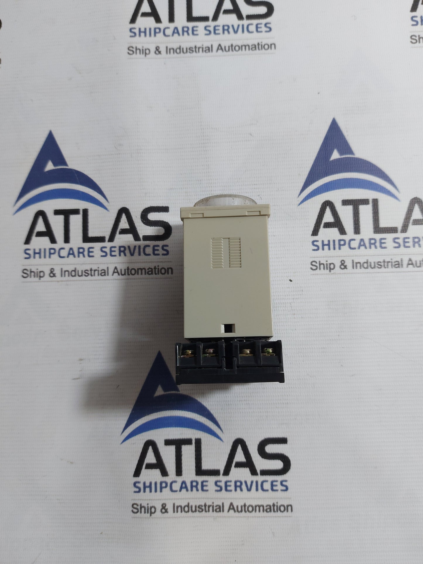OMRON H3BA-N8H TIMER RELAY