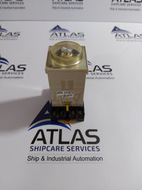 OMRON H3BH-8 TIMER WITH BASE