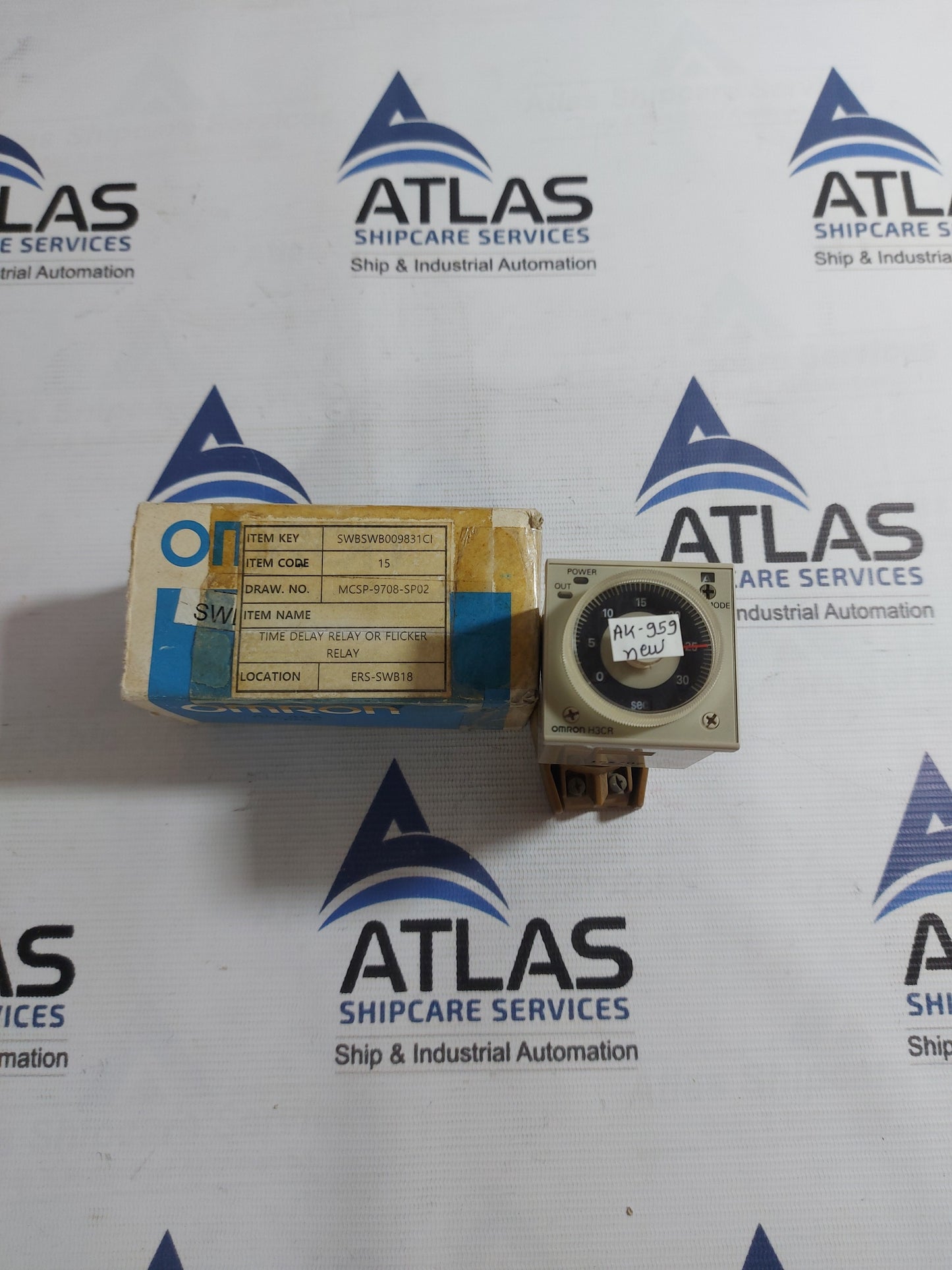 OMRON H3CR-A TIMER RELAY 0-30 Sec
