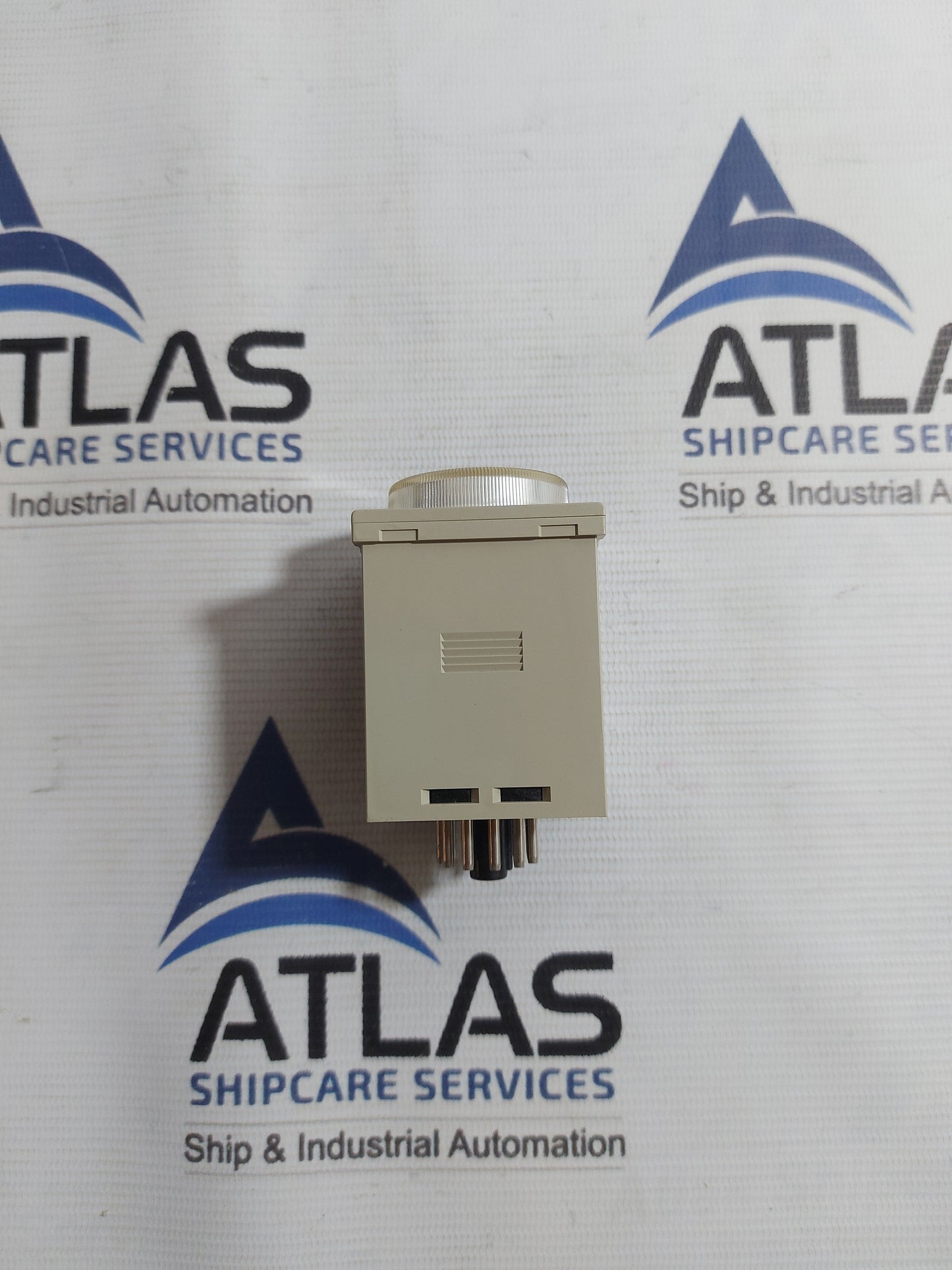 OMRON H3CR-A TIMER RELAY 0-30 Sec