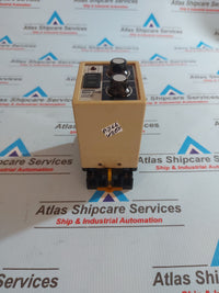 OMRON SDV-FH6 VOLTAGE SENSOR WITH BASE