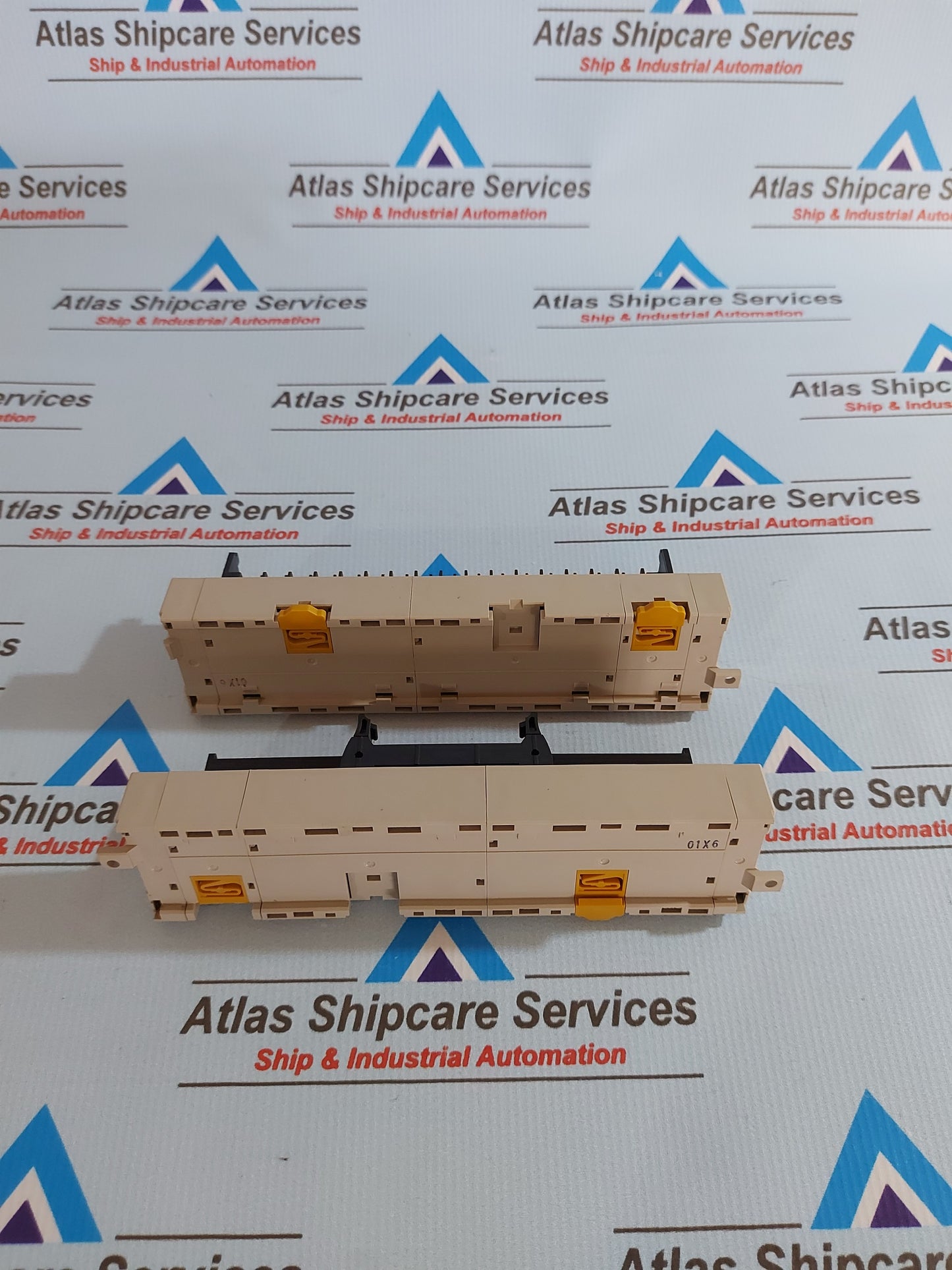OMRON XW2B-34GS CABLE CONNECTOR TERMINAL BLOCK