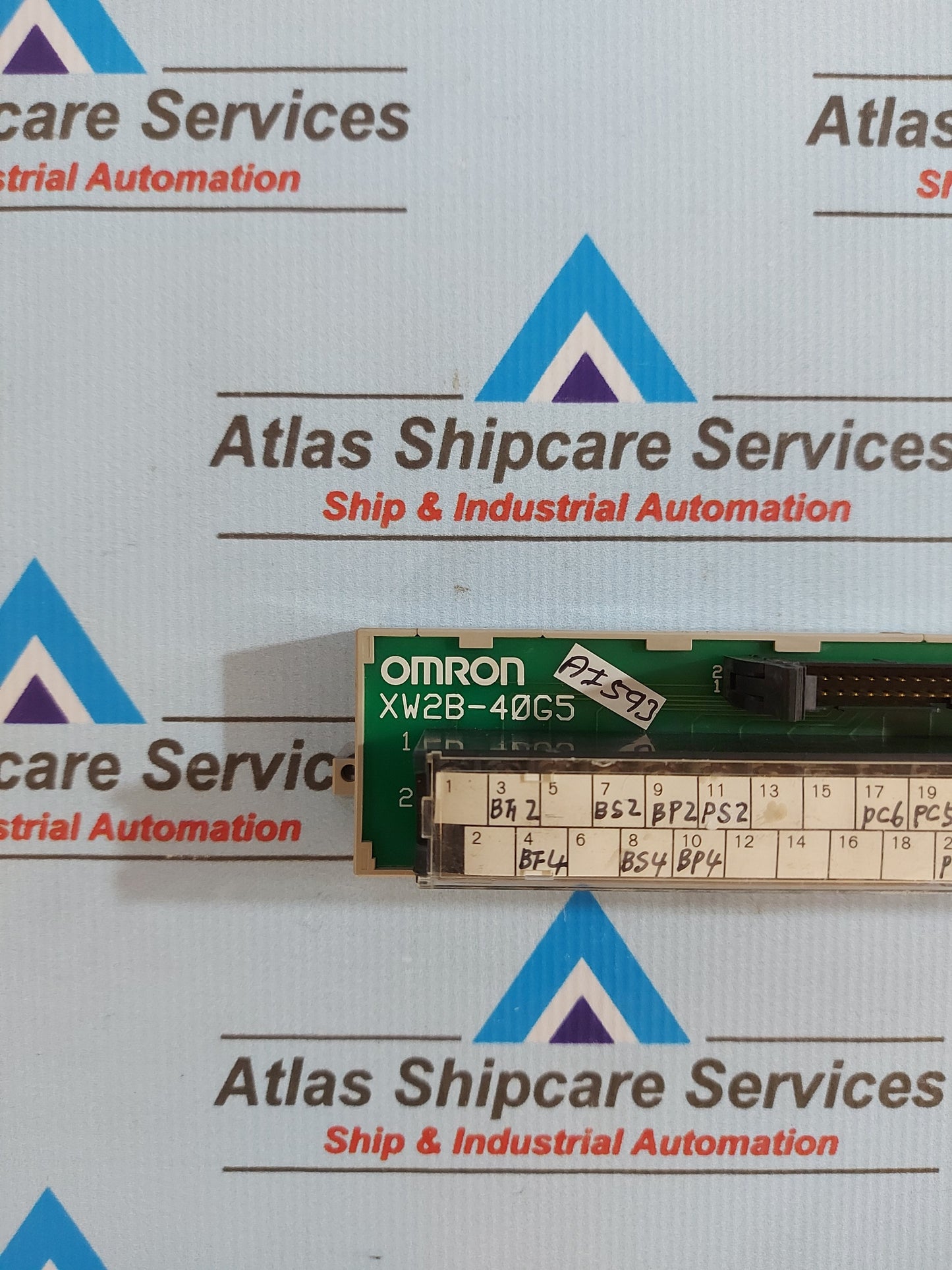 OMRON XW2B-40GS CABLE CONNECTOR TERMINAL BLOCK