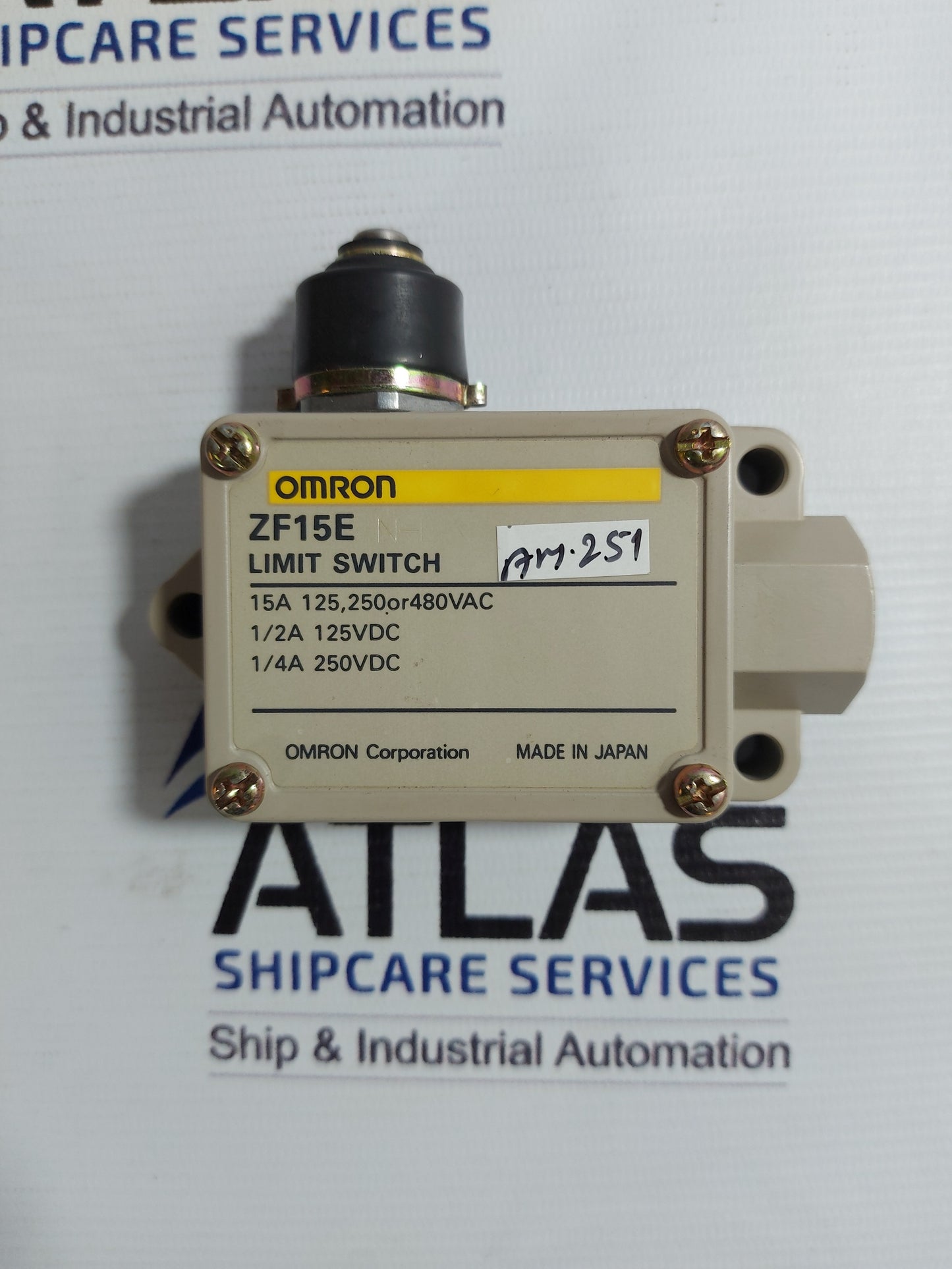 OMRON ZF15E N-I LIMIT SWITCH