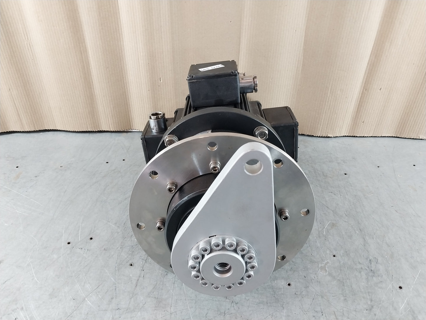 PARVEX LS910EWR2402 BRUSHLESS SERVO MOTOR