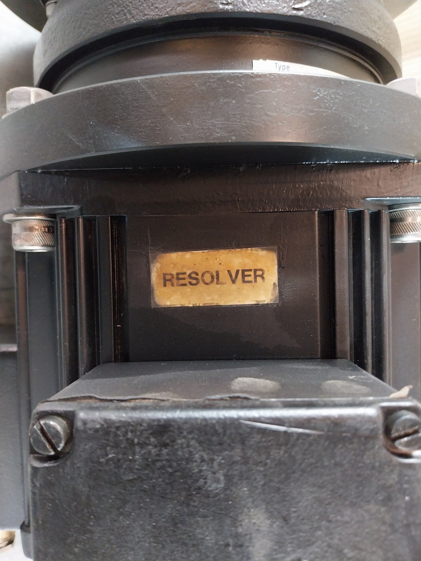 PARVEX LS91 0EWR2402 BRUSHLESS SERVO MOTOR