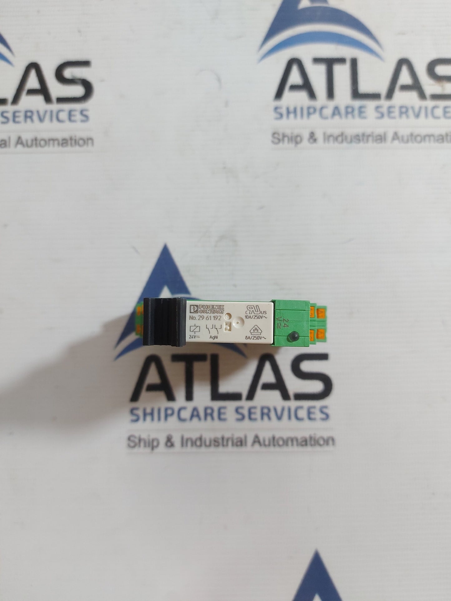 PHOENIX CONTACT PLC-BPT-24UC/21-21 POWER RELAY WITH RELAY SOCKET 29 00 284