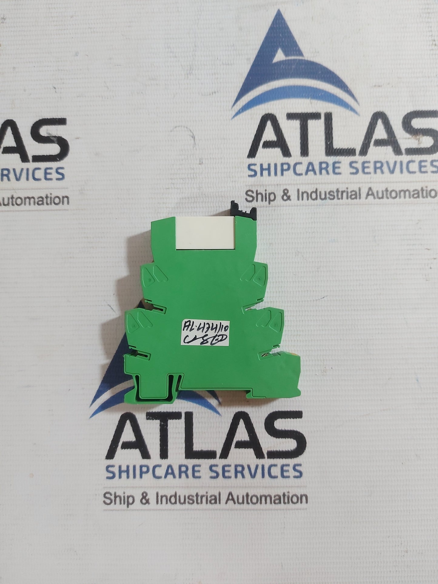 PHOENIX CONTACT PLC-BPT-24UC/21-21 POWER RELAY WITH RELAY SOCKET 29 00 284