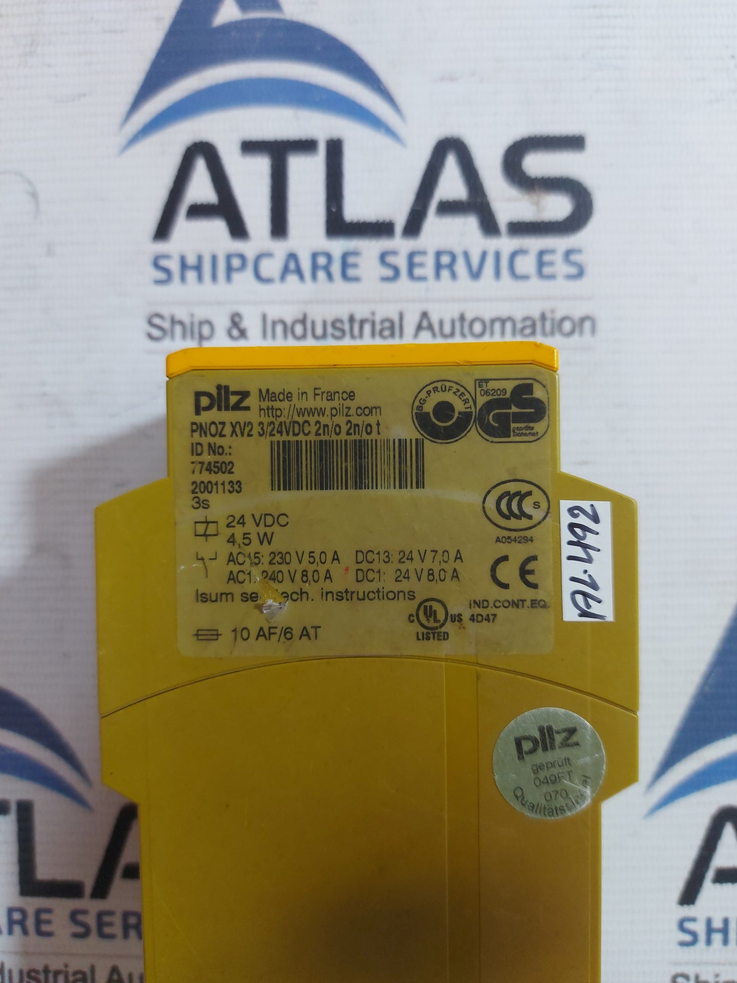 PILZ PNOZ XV2 3/24VDC 2n/o 2n/ot SAFETY RELAY