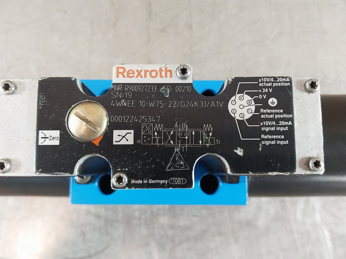 REXROTH R900954489 PROPORTIONAL PRESSURE VALVE