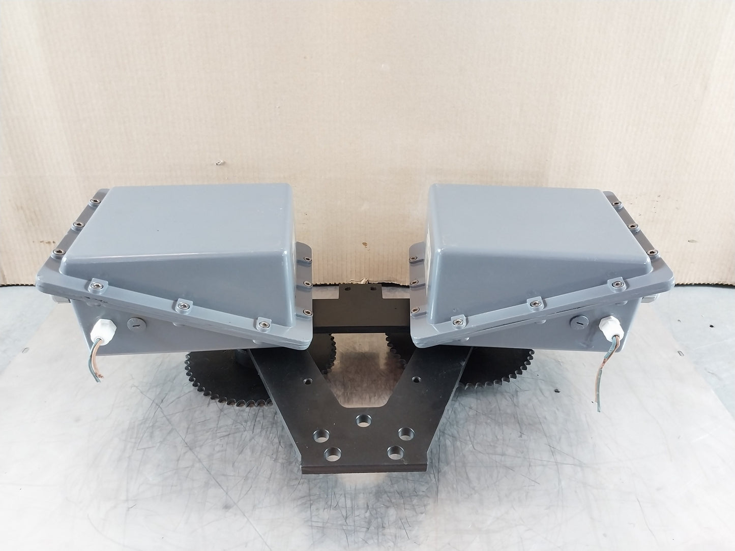 ROLLS-ROYCE FB40 5201-W16010002 STEERING GEAR EQUIPMENT UNIT 220/50Hz