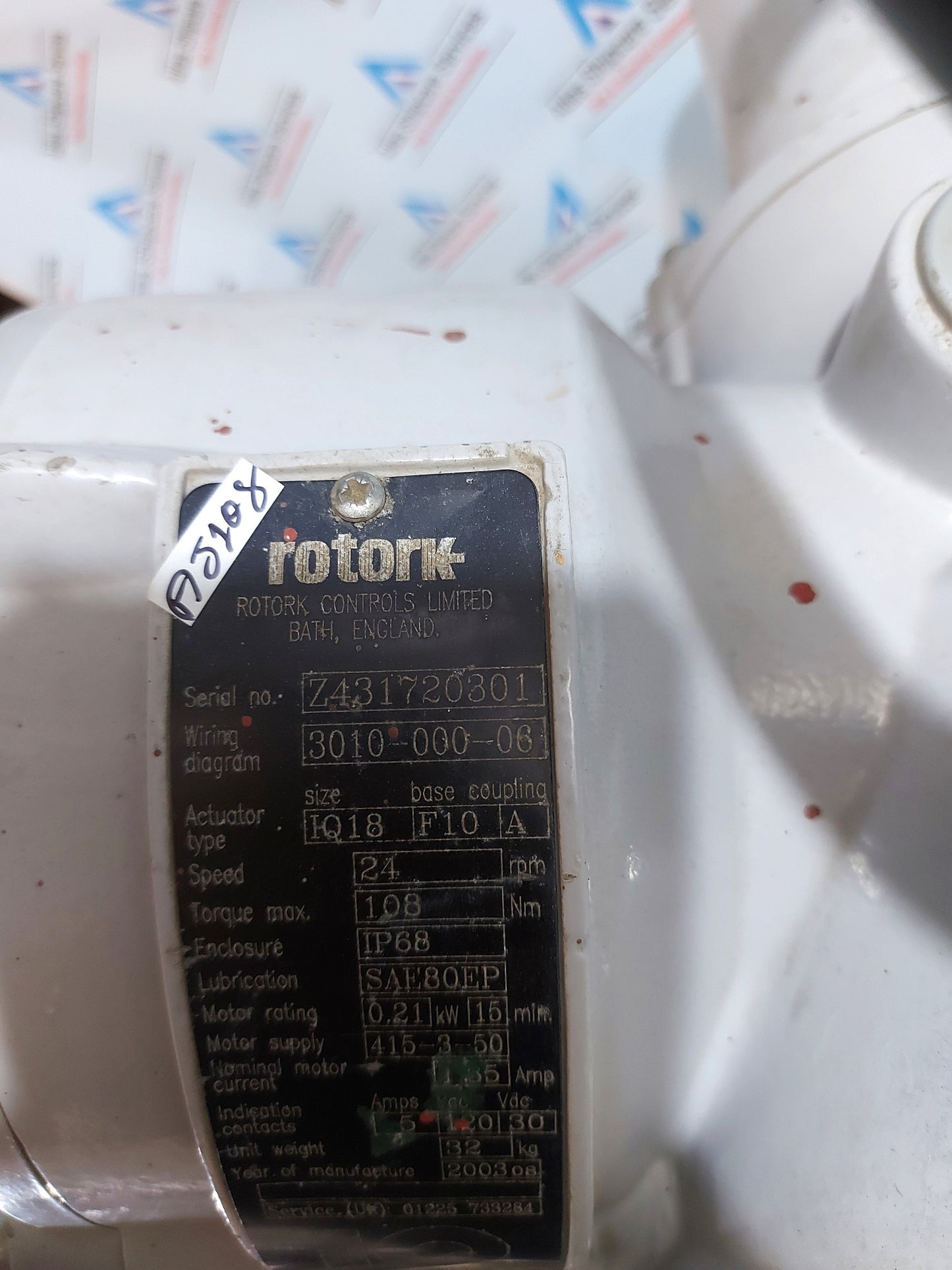ROTORK IQ18 F10 A ACTUATOR WITH STANDARD HANDWHEEL