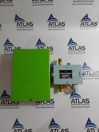 SAGINOMIYA YNS-C102WK2Q PRESSURE SWITCH 20 ~ 200 KPa