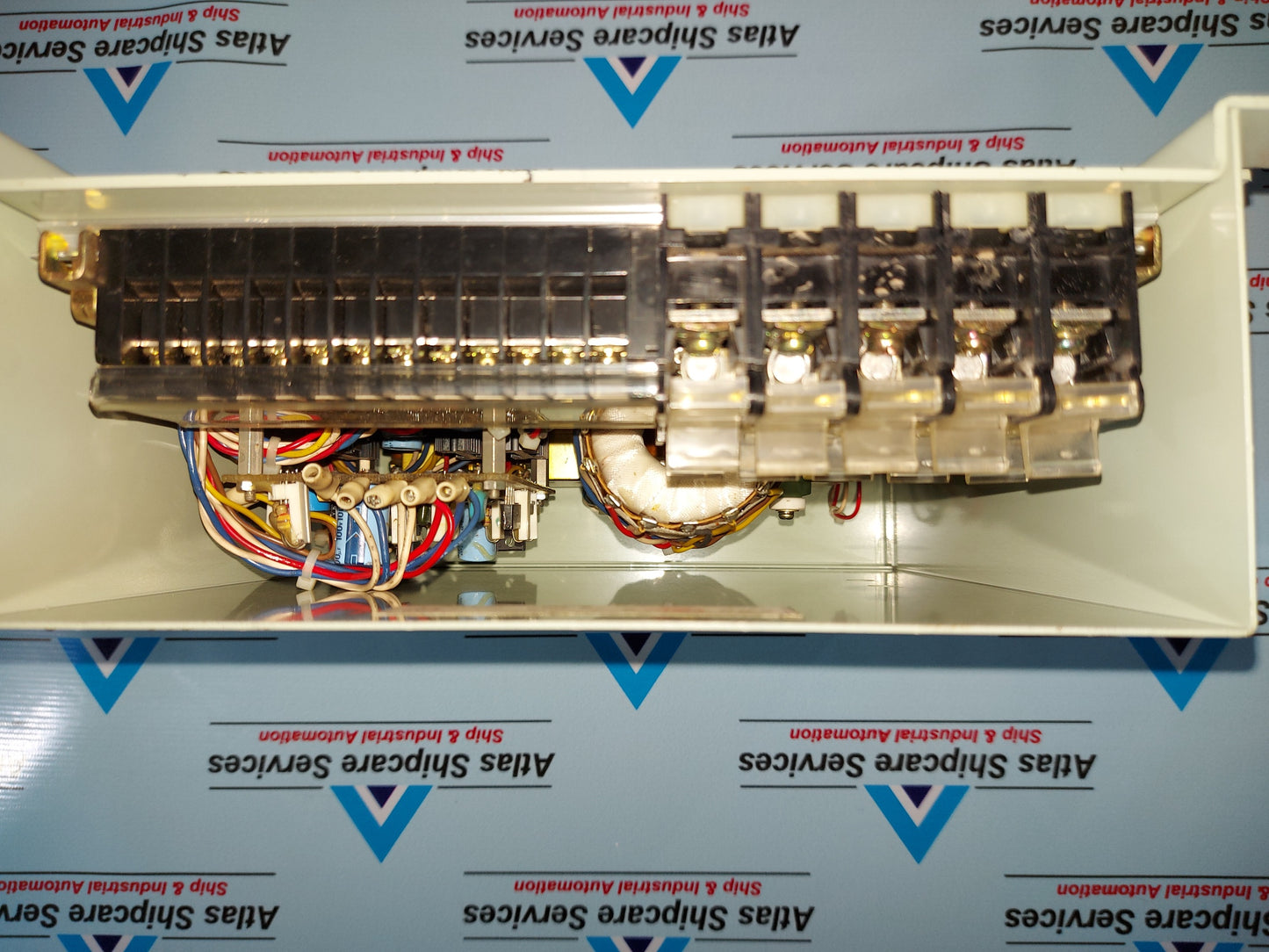 SCH24-40A 3 THIRISTOR A.V.R UNIT